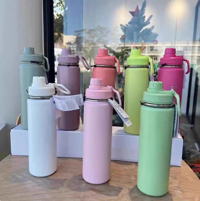 

Portable Large Capacity 710ml Insulated Cup 304 Stainless Steel Yoga Pot For Male And Female Students Couple Cup Portable Cup