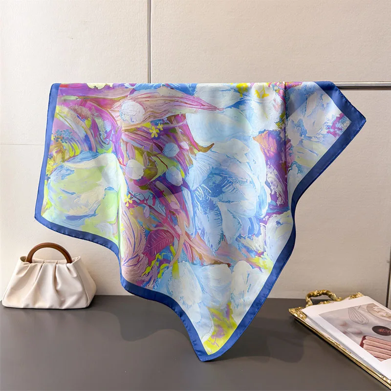 Neuer 70 cm großer luxuriöser quadratischer Seidenschal für Damen, Seidenschals mit botanischem Druck, Bandanas, Damen-Hijab, Halstuch, eleganter Schal