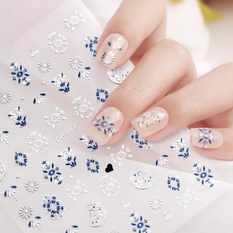 

Сине-белые лепестки, наклейки для ногтей, изысканные наклейки для украшения ногтей, самоклеящиеся подвески для дизайна ногтей «сделай сам», аксессуары