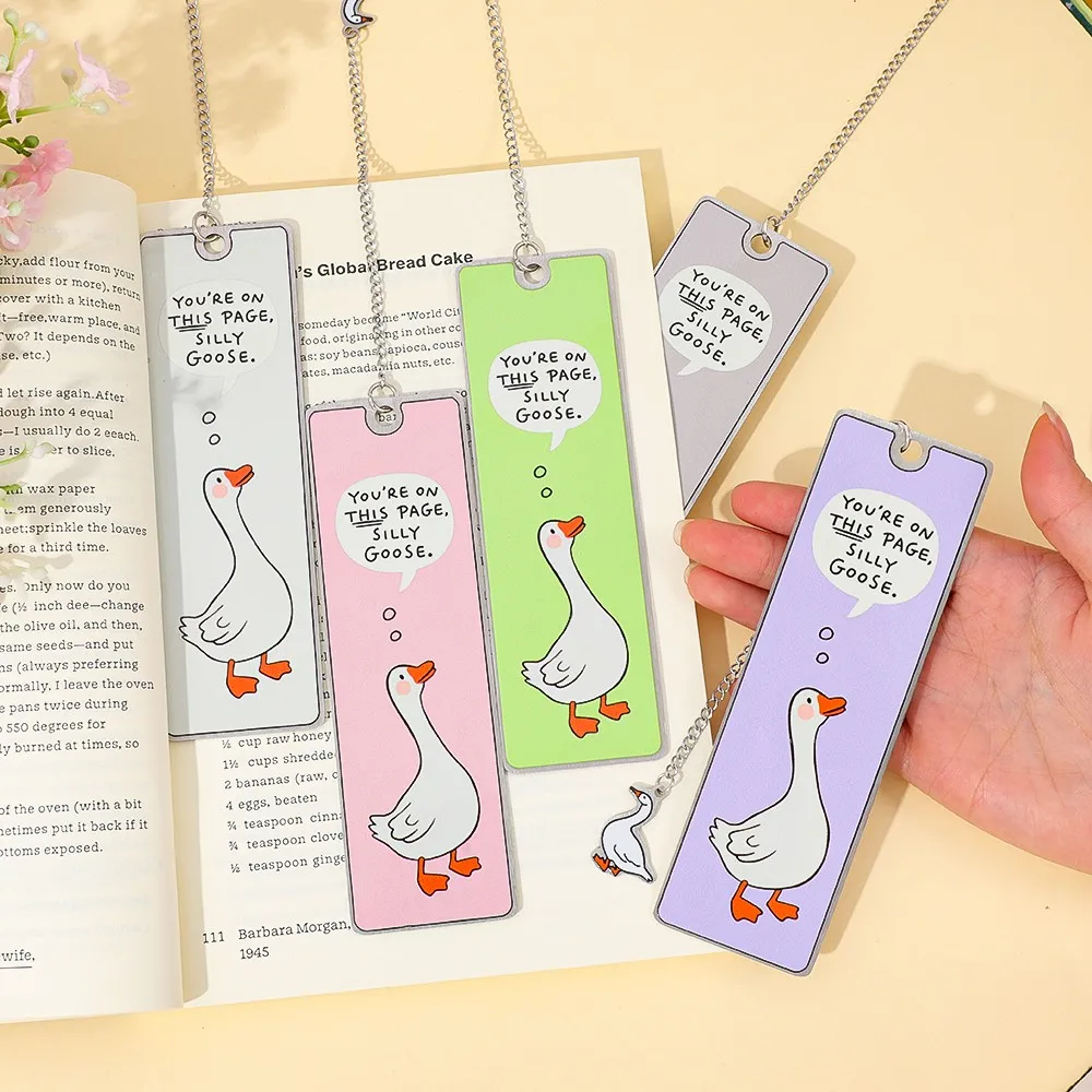علامة مرجعية لطيفة على شكل أوزة مع قلادة سلسلة، علامة كتاب مضحكة "أنت على هذه الصفحة، هدية إكسسوار للقراءة لمحبي الكتب #4