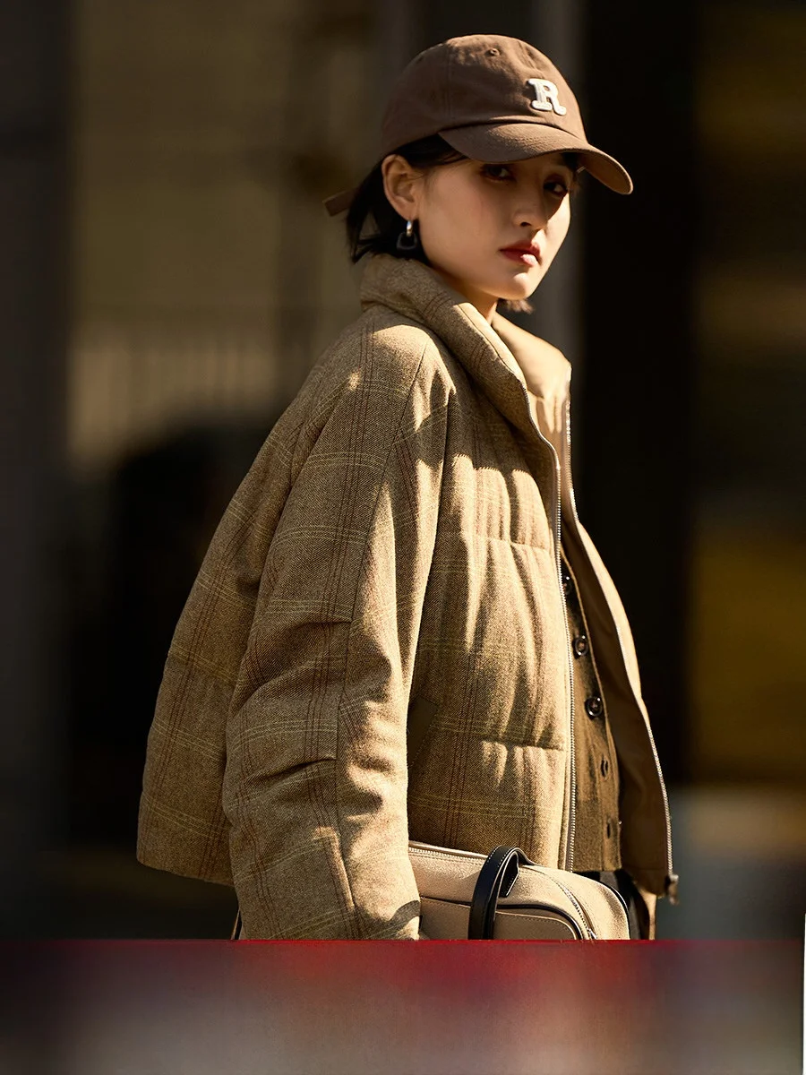 

Women's Stand Collar down Jaet Silk Wool Traceable 95 White Goose down Padded Coat OL Sle Loose Fit Warmth Daily Wear