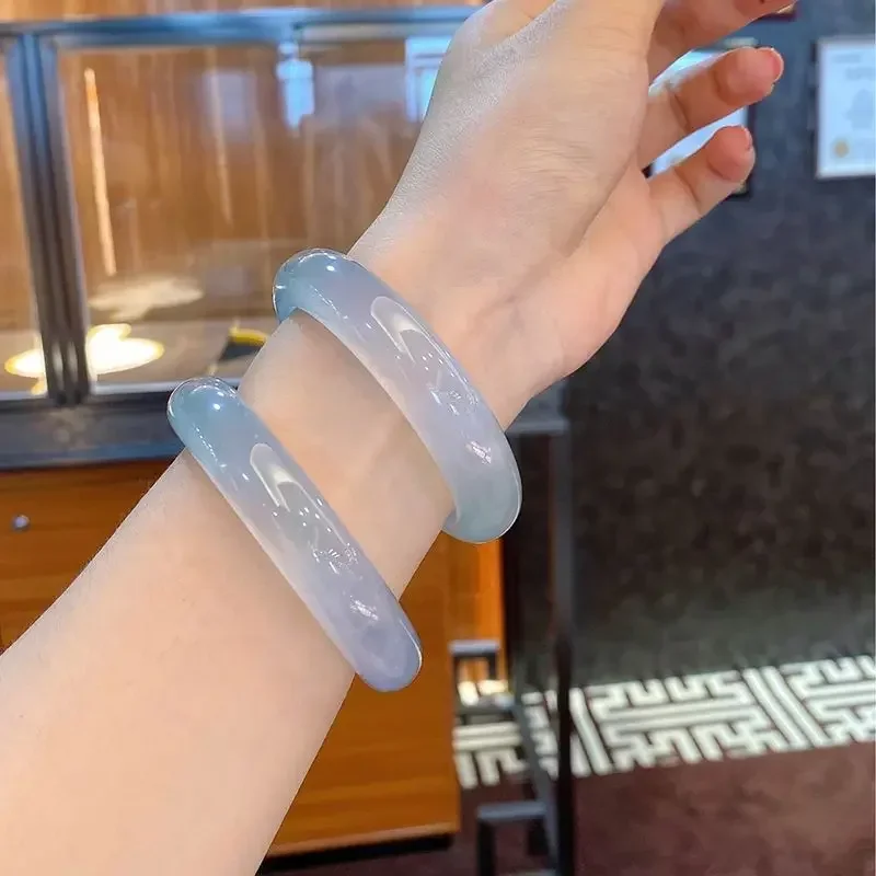 

High ice bracelet women's new ice type positive circle jade bracelet genuine water moisturizing clear water