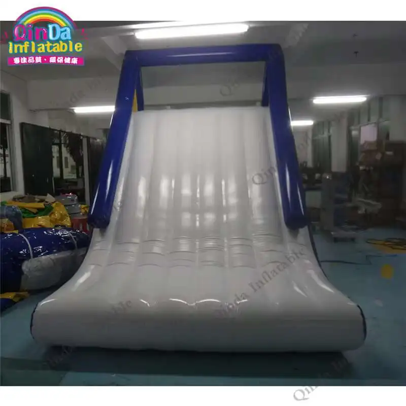 Ocean Summer Game Triangle Floating Water Slides Giant Inflatable Water Slide For Pool