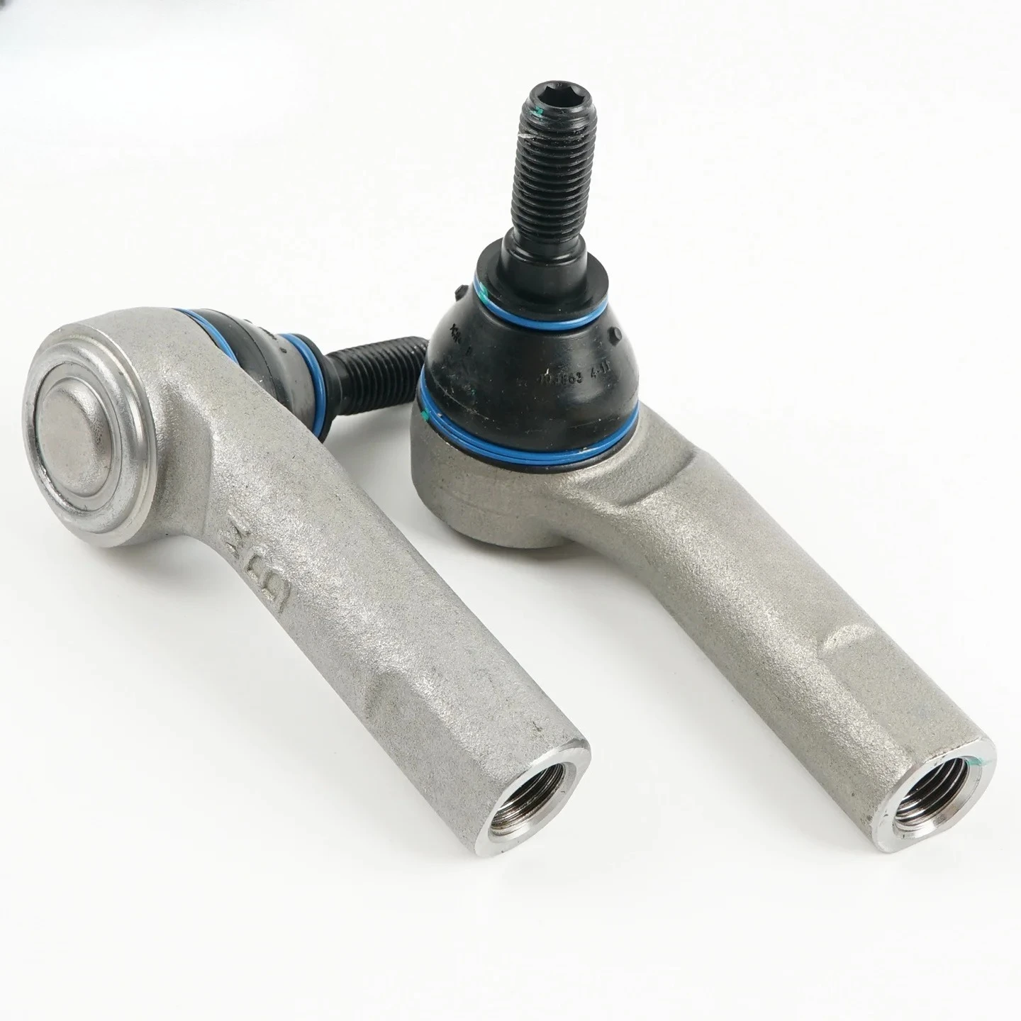 2PCS Set 6Q0423811 6Q0423812 High Quality Steering gear Tie Rod BallJoint for VW Polo Classic for Skoda Fabia SEAT Cordoba Ibiza