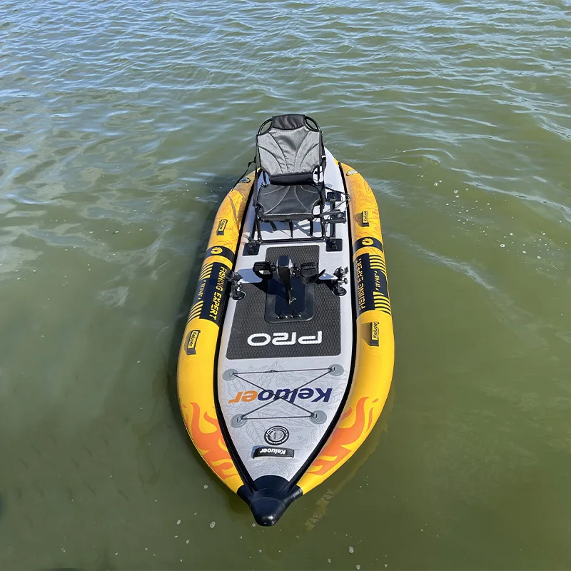 Produttore di kayak allargati singoli Barca da pesca seduta e pedeggiante Tempo libero in acqua Kayak panoramico all'aperto
