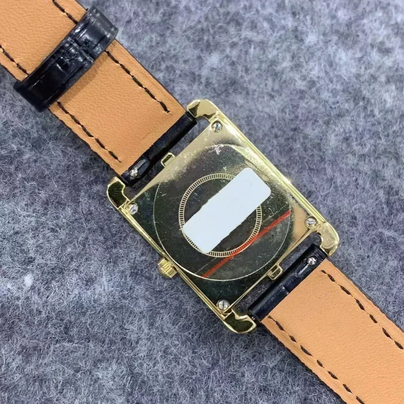 مخصص المرأة عالية الجودة كوارتز ساعة جلدية حزام مزدوج الساعات العلامة التجارية الفاخرة 23MM