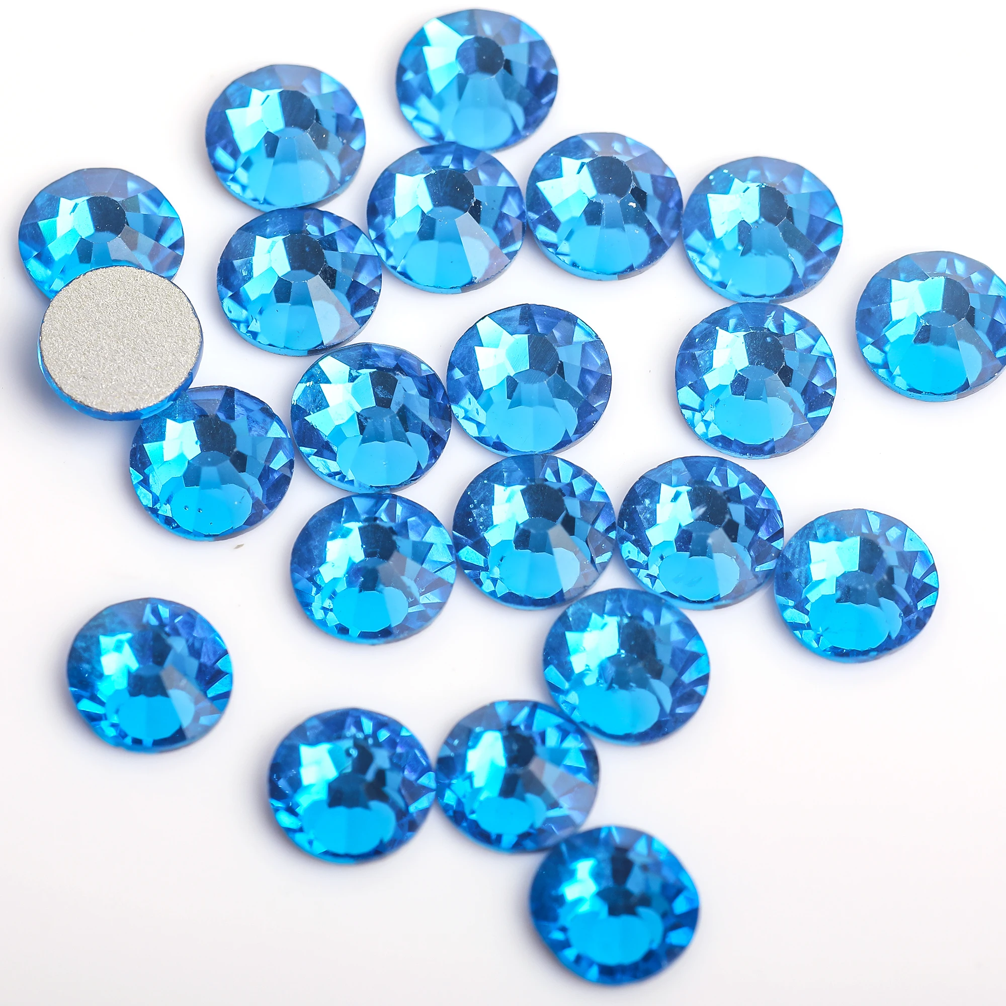 Capri Blue 3D Nail Art Rhinestones ss3 ss4 ss5 ss6 ss8 ss10 ss12 ss16 ss20 ss30 ss34 Glass/Crystal Nail Art Rhinestones