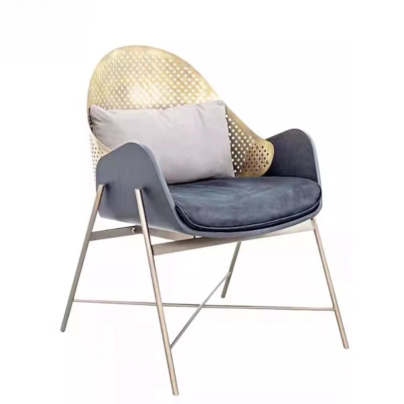 The chair is a brushed copper color personality, and the living room is a creative single dining chair.