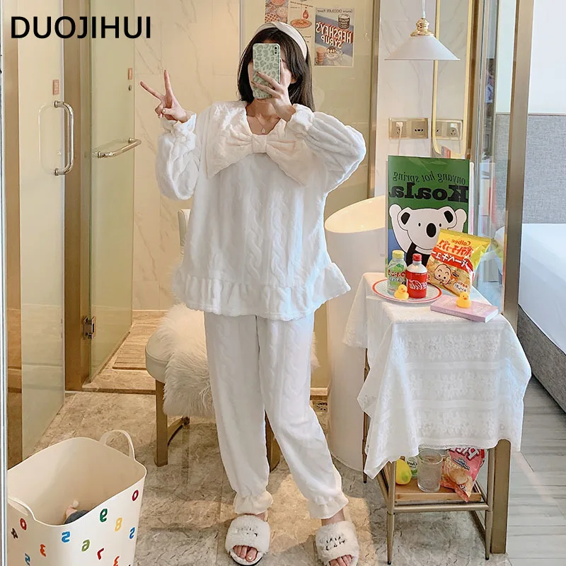 DUOJIHUI-Pijama informal de franela para mujer, conjunto de pijama holgado de Color puro, grueso y cálido, con lazo de chica, Color blanco, nueva moda