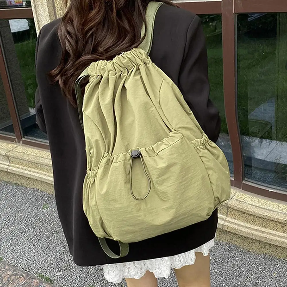 Lightweight Drawstring Backpack Casual Unisex Schoolbag Outdoor Large Capacity Waterproof Daypack Sports Bag for Travel School