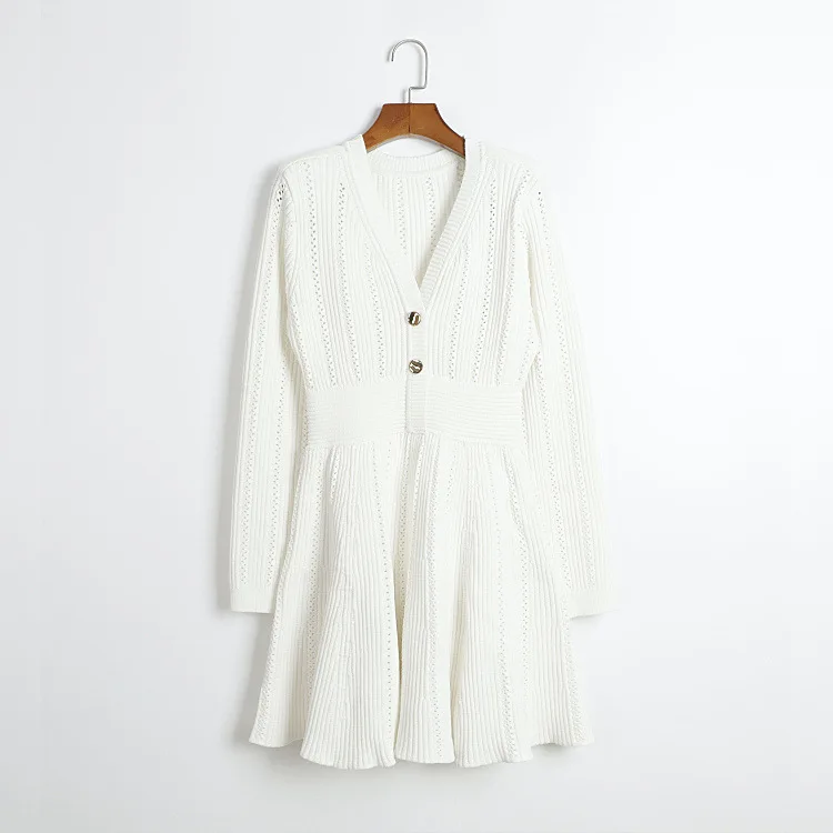 Luxury Heart Shape Button Knitted Sweater Short Dress Women\'s 2025 Sping Full Long Sleeve Pleated Evening Robe Party Dresses