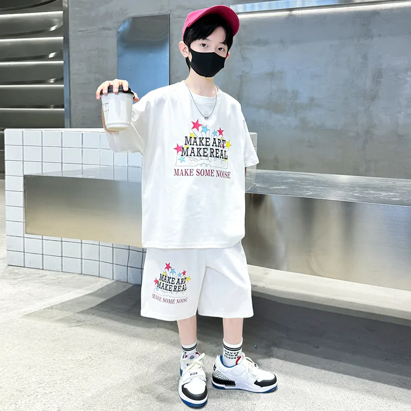 ملابس أطفال صيفية لعام 2025 ملابس غير رسمية للمراهقين والأولاد بدلة رياضية فضفاضة للأطفال تي شيرت + شورت بنطلون ساخن 8 9 10 12 11 13 14 سنة