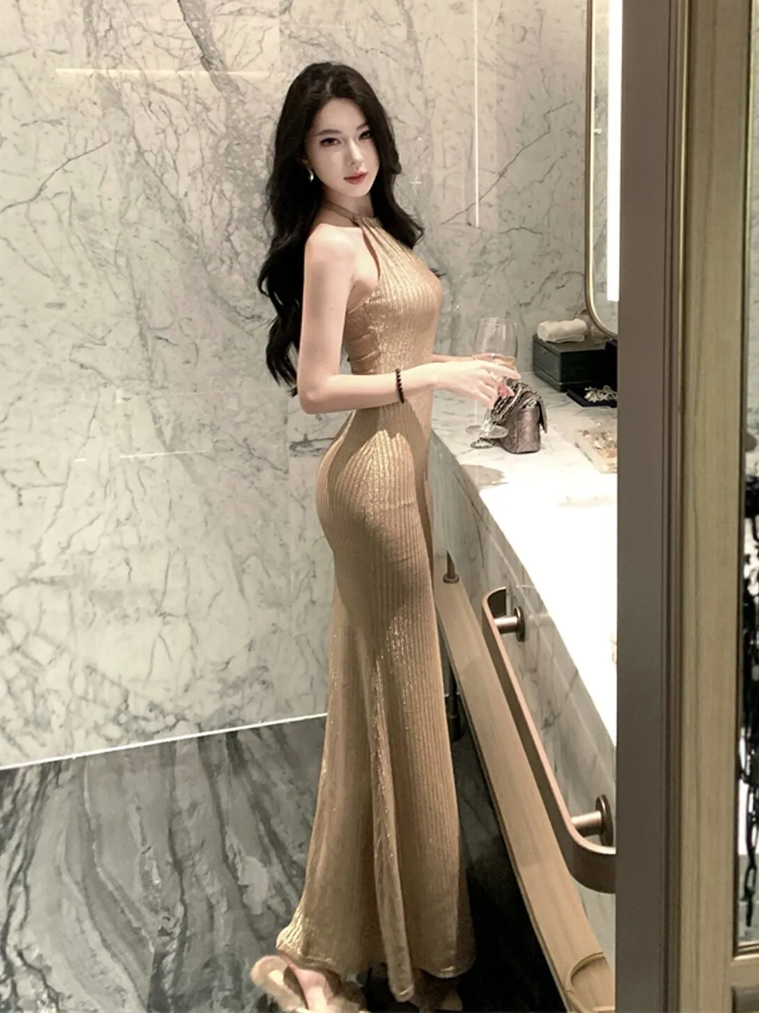 

Elegant Sister Style Fashionable Slim Fit Long Strapless Dress High Waist Polka Dot Polyester Fiber Party Dress Summer 2026