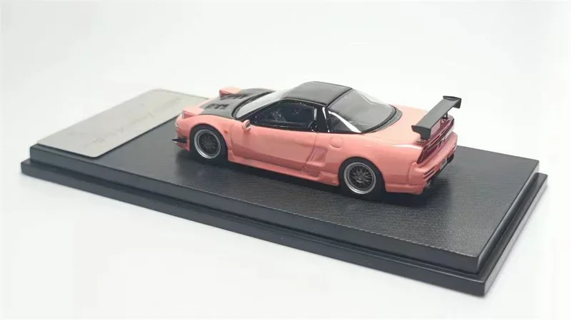 Modèle de voiture moulé sous pression, MC 1:64, NSX Na1, rose