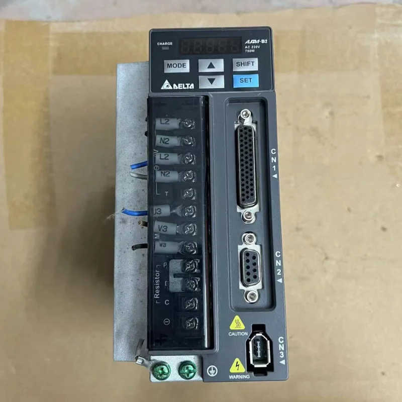 

Second hand ASD-B2-0721-B 220V-750W servo drive tested OK and shipped quicklyse