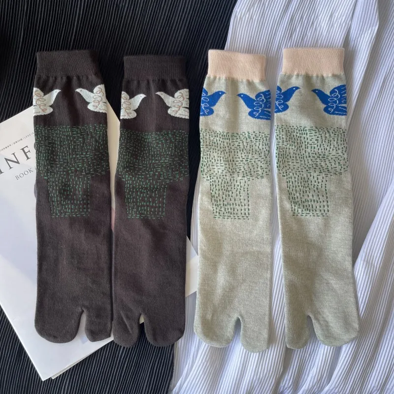 Elegant Retro Cute Combed Cotton Split Toe Woman Socks Free Peace Dove Patterns Soft Two-Toed Japanese Harajuku Women's Tabi Sox