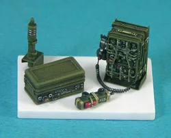 1:35 Scale Die-cast Resin Model Assembly Kit For Radio Communication Equipment (no Etching) Unpainted