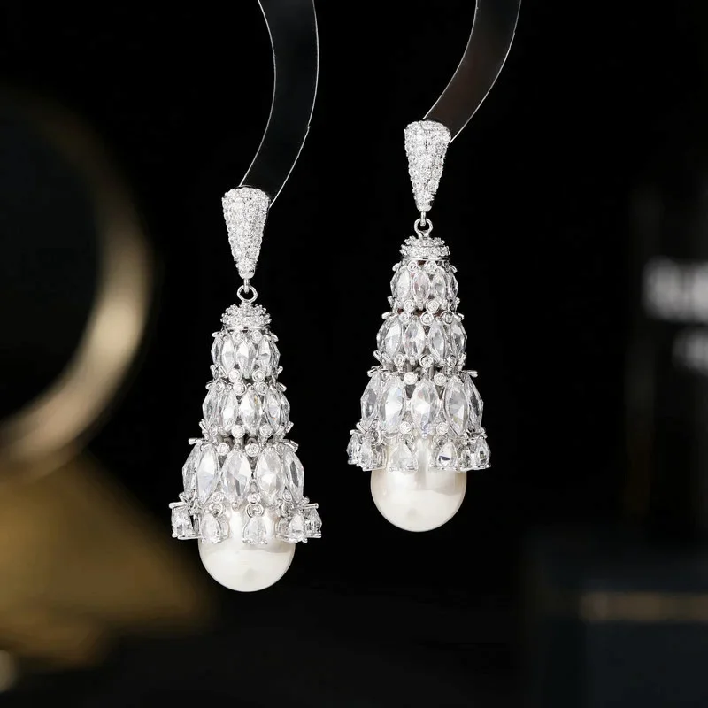 FXLRY High Quality Fashion Vintage Elegant Super Flash Zircon Pearl Skirt Sector Eearring for Women Wedding Bride Jewelry