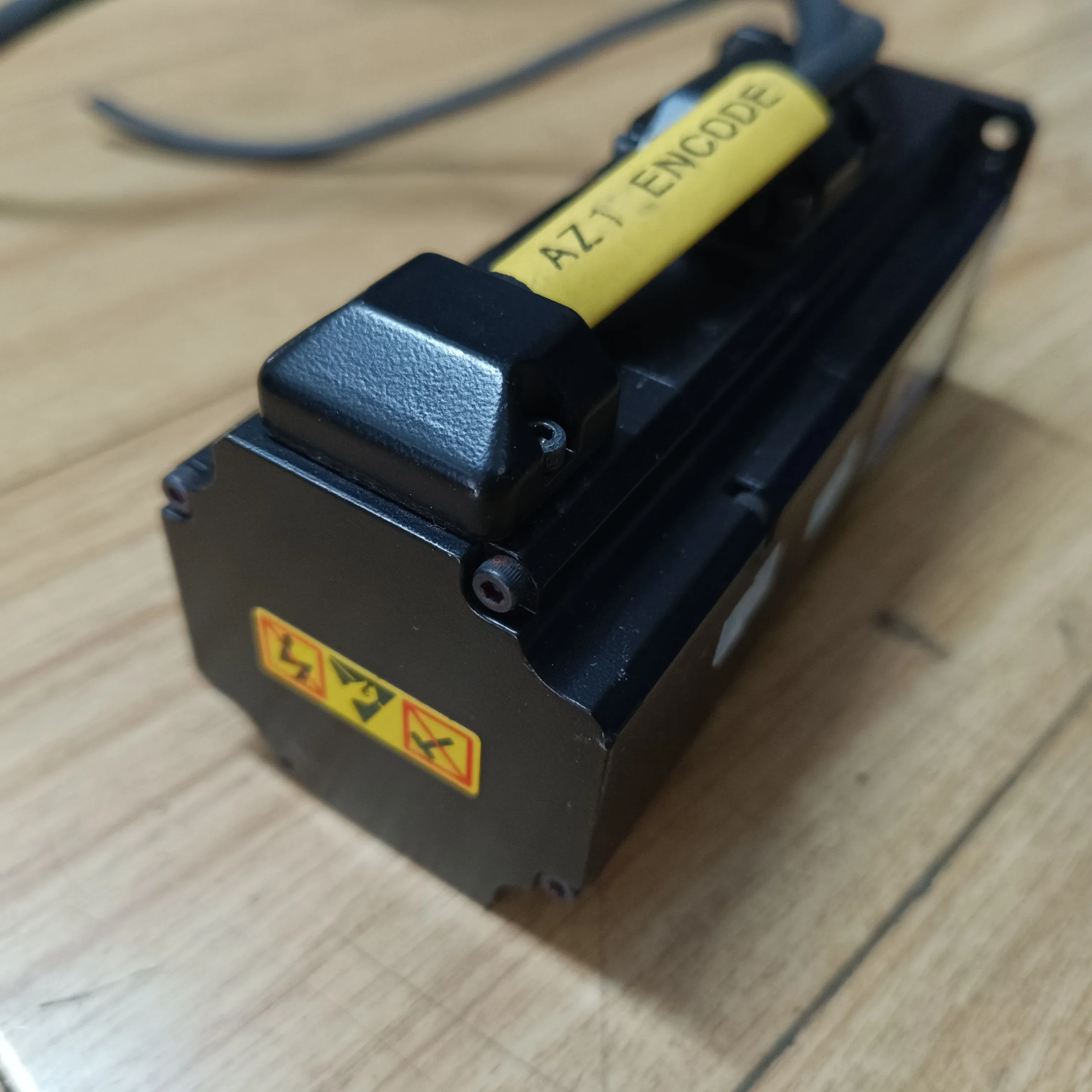 SANYO DENKI BL SERVOSYSTEMEN Q2AA05020DCS23