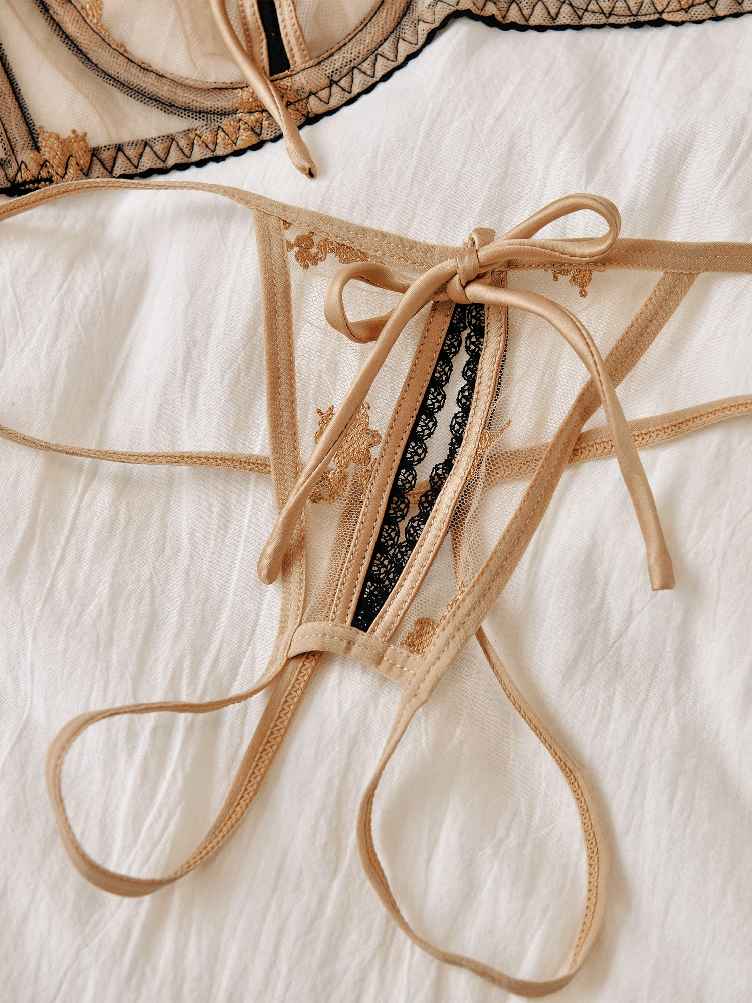 Sens délicat de dentelle sous-vêtements pour fille section mince soutien-gorge femmes push up taille lagre ensemble de soutien-gorge dames lingerie