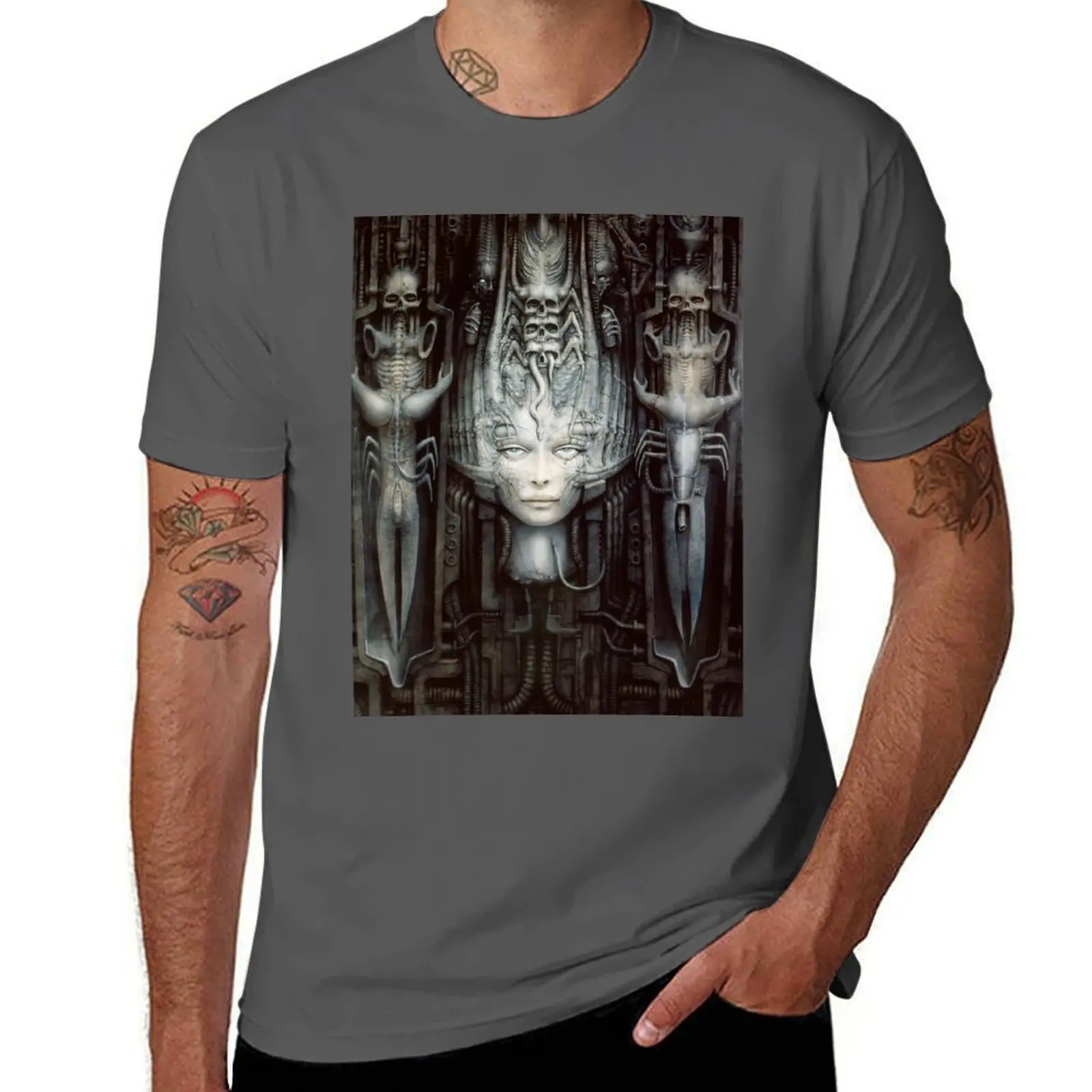 

H.R Giger - Li 1 - Art T-Shirt Big and Tall Crew Neck Tee