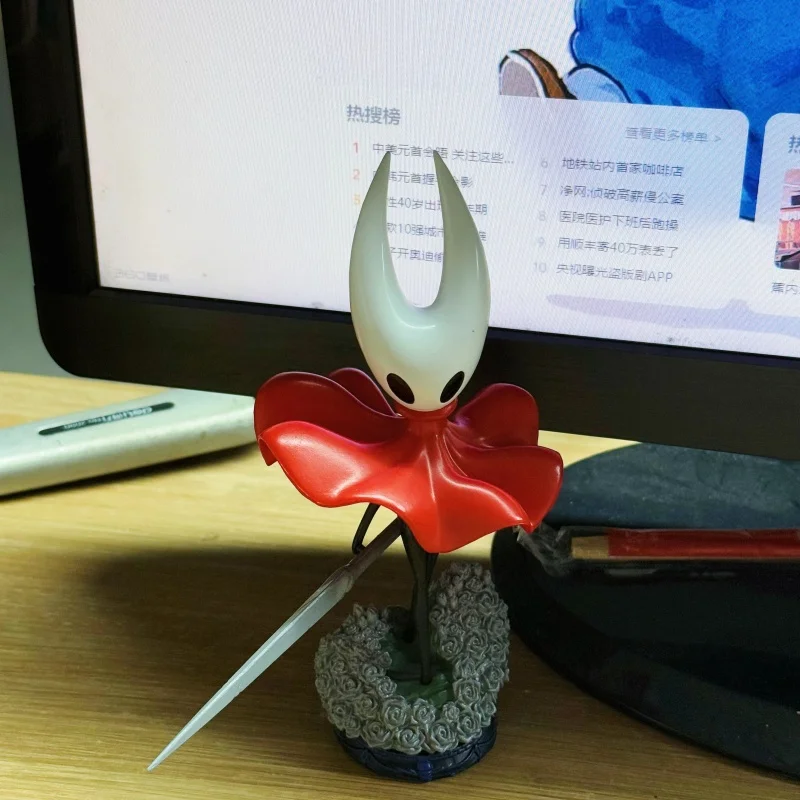 28 cm Hollow Knight Actiefiguren De Bleke Koning Gk Figuren Anime Game Cartoon Duivel Speelgoed Ornamenten Model Vrienden HORNET