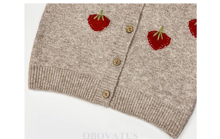 Hochwertige Kinder-Strickjacke in Khaki mit Erdbeer-Motiv für Mädchen, Lässiger Knopfpullover, Modische Strickoberteile für Teenager, Kinder-Streetwear – Detail 12
