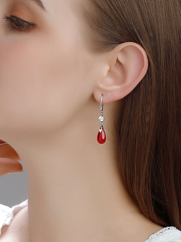 Women's Elegant Water Drop Long Tassel Earrings Classical Imitation Rose Red White Jewelry Ear Studs Drops