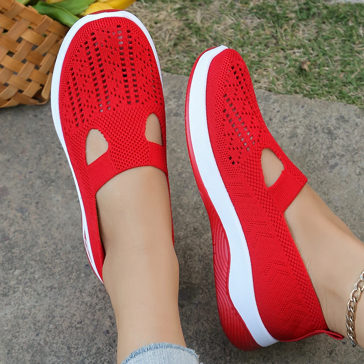 Women's Shoes, Women's Casual Shoes, Solid Color Breathable Sports Shoes, Soft-Soled lightweight Walking Shoes, Low-Top Knitted