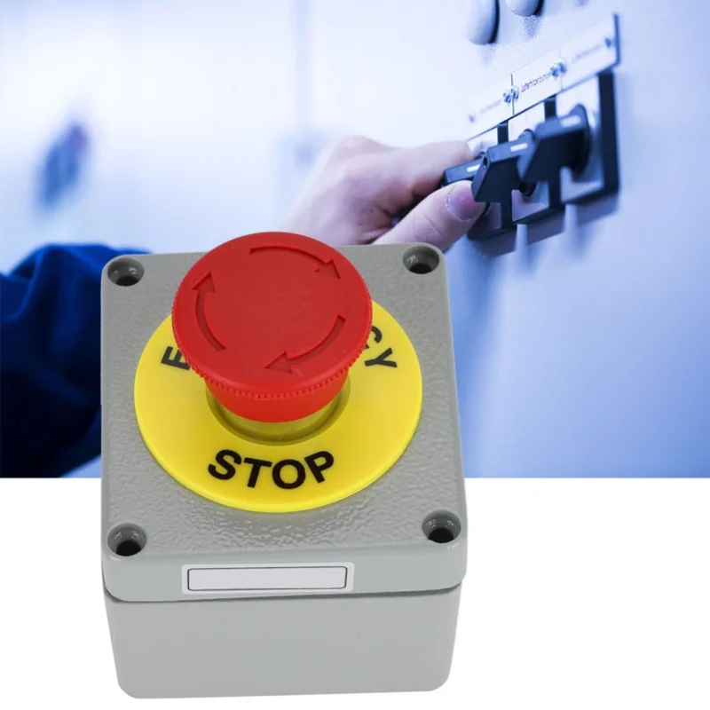 

Switch Box 1 Button Emergency Stop Control Operation Box IP66 Dustproof Waterproof 80x75x6080x75x60