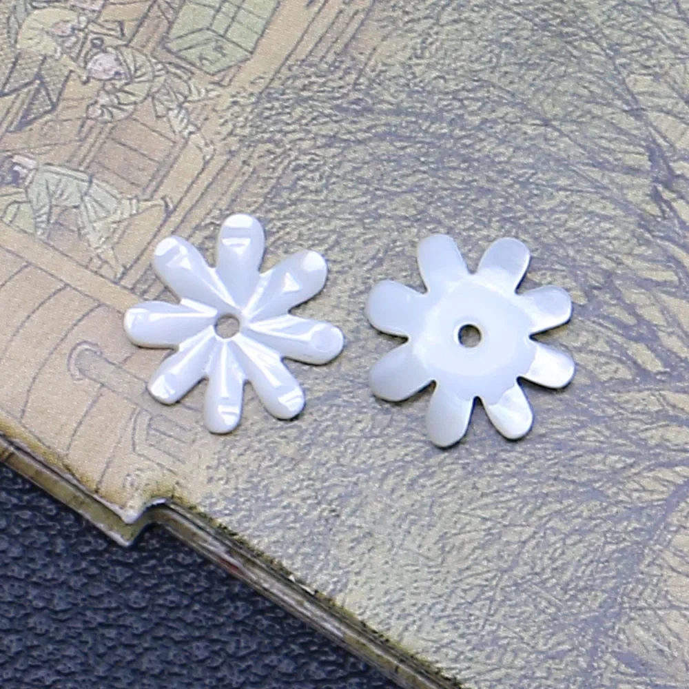 Exquisite Compact Natural Sea White Shell Polished Eight-petal Flower Center-hole Loose Beads Handcraft Accessories Jewelry