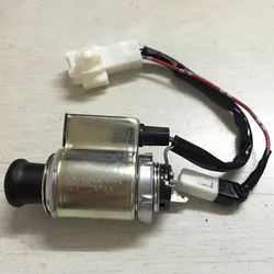 Genuine Car Cigarette Lighter Cigar Lighter Base for Toyota Crown 2005-2009 Reiz Corolla Camry RAV4 Highlander