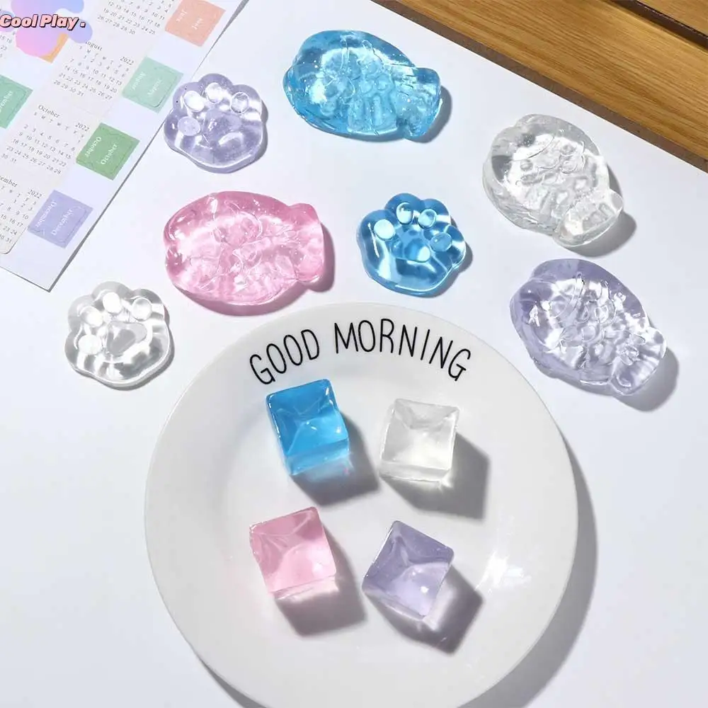 

Mini Transparent Fish Hand Pinching Cat Paw Mini Mochi Ice Block Squeeze Ice Pressure Ball Toy Cat Paw Mini Mochi
