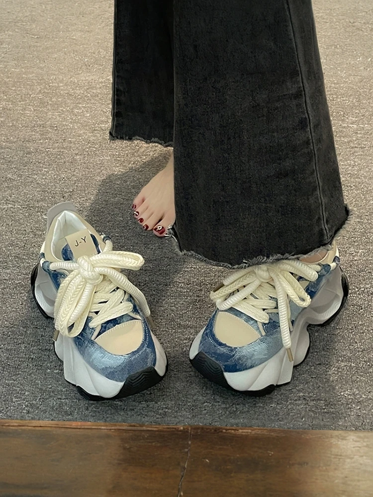 

Casual Thick Bottom Women's Sports Shoes Heightening Spring Autumn New Style Flat Bottom Rubber Outsole Cross Buckle Design