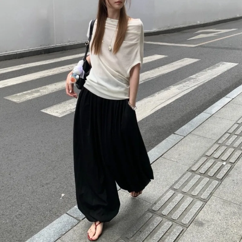 Minimalist Loose-fitting Cotton Linen and Silk Blend Balloon Pants