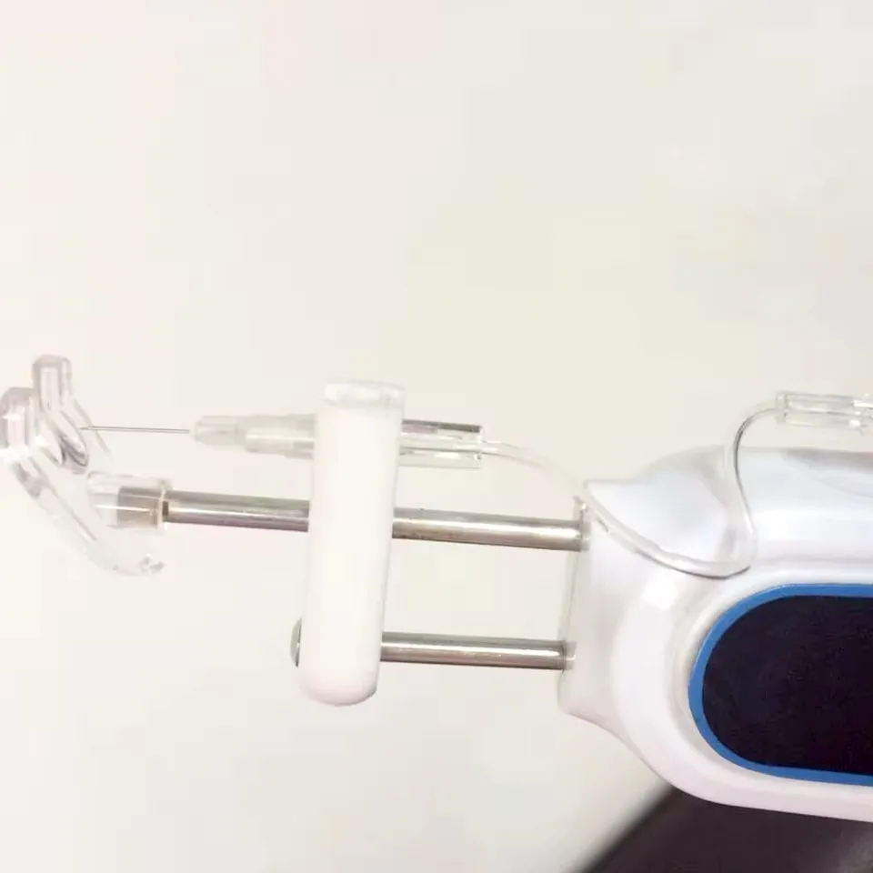 

Disposable plastic gun guide tube plastic sheet