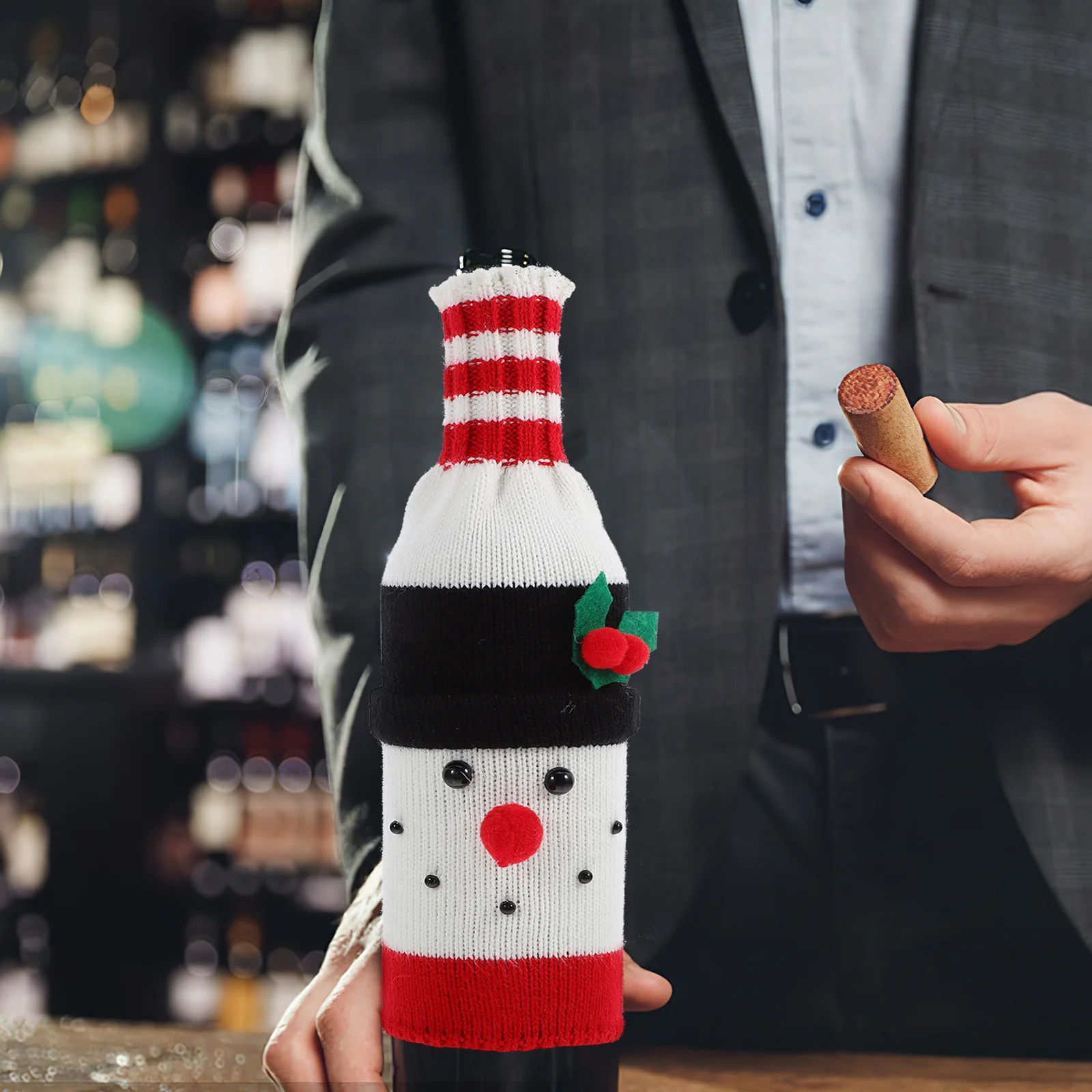 

Festive Knitted Bottle Cover Christmas Wine Sleeve Decorative Protector for Holiday Celebrations Wine Bottle Cover
