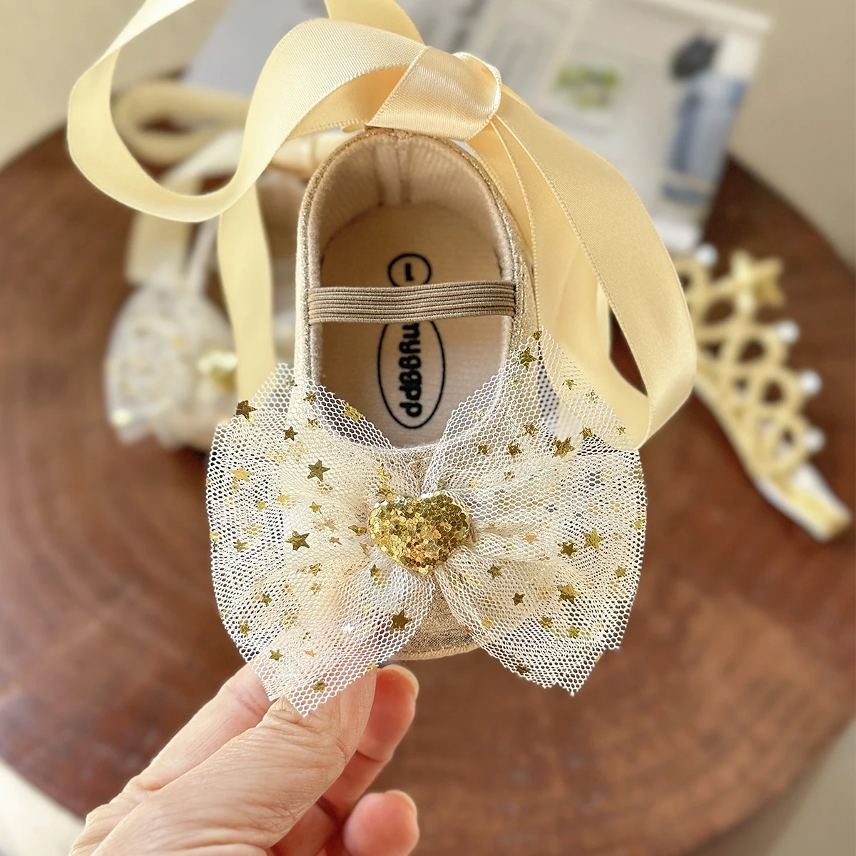 2pcs/Set Newborn Baby Shoes Baby Boy Girl Shoes Girl Classic Bowknot Rubber Sole Anti-slip PU Dress Shoes First Walker Toddler C