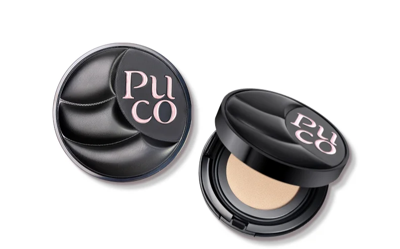 A box of leather air cushion with three core concealer for long-lasting moisturizing and not easy to darken