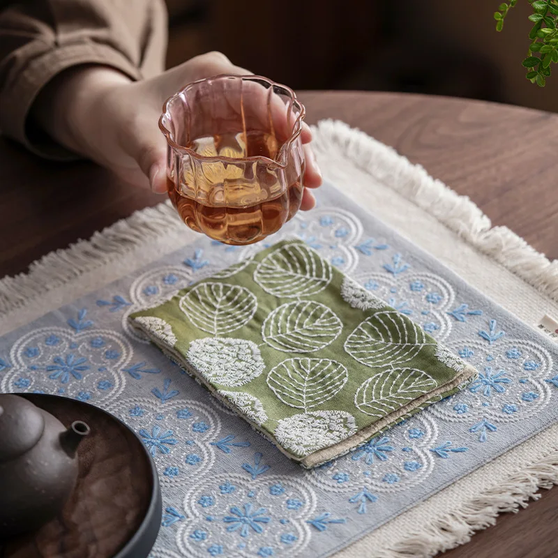 

1PC Flower Tea Towel Chinese Style Absorbent Tea Cloth Chinese Cotton and Linen Pot Towel Tea Table Mat Rag Double-sided
