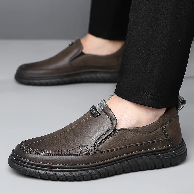 

Comfort Men Leather Loafers Shoes Non Slip Flats Breathable Outdoor Slip on Casual Shoes for Male Business Office Driving Shoes