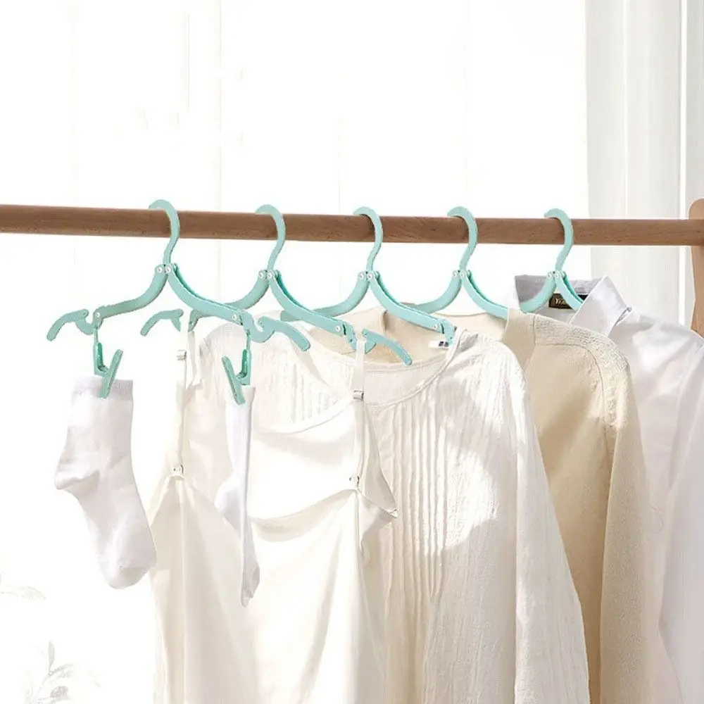 

Non-Slip Foldable Clothes Hanger 6 Hangers Space Saving Clothes Drying Rack 12 Clips with Storage Bag Collapsible Clothes Hanger