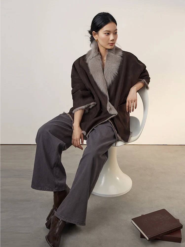 Abrigo de invierno de piel de cordero Toscana de lujo de alta gama para mujer 2025 nueva chaqueta de gamuza de piel auténtica de cabra de longitud media Vintage Simple