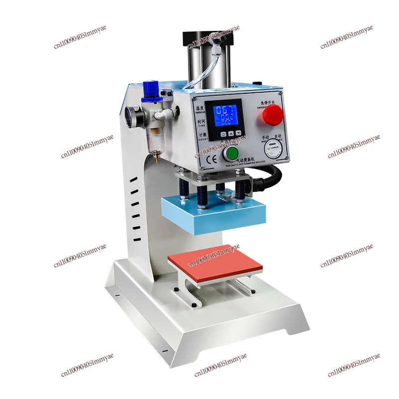 Small pneumatic labeling machine Chest label collar label heat transfer machine Clothing heat transfer mark hot drilling