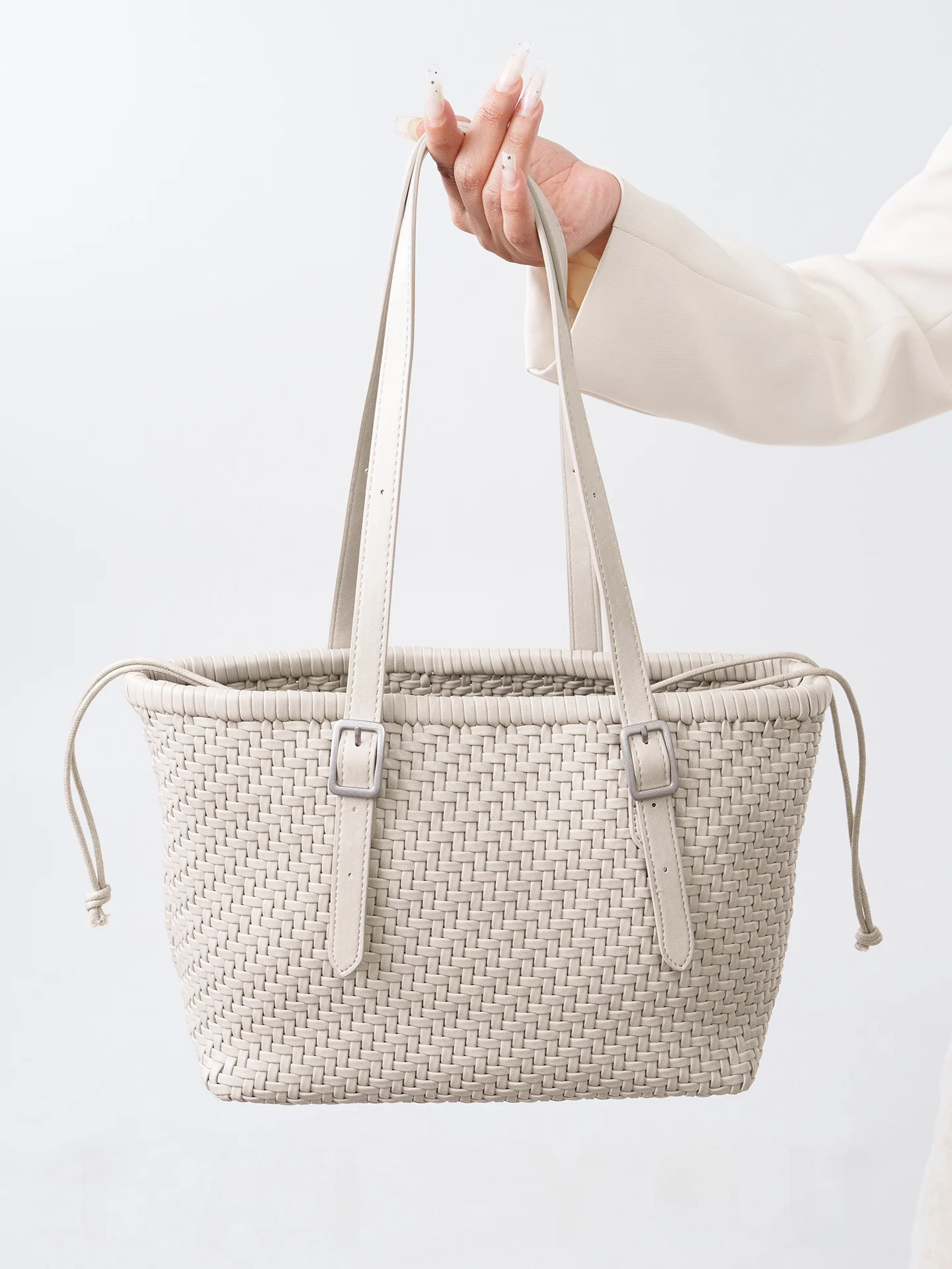 Bolsa de Ombro Feminina Selin Weiss de Couro Macio Trançado, Nova Coleção 2026, Casual e Versátil para o Dia a Dia, Bolsa da ...