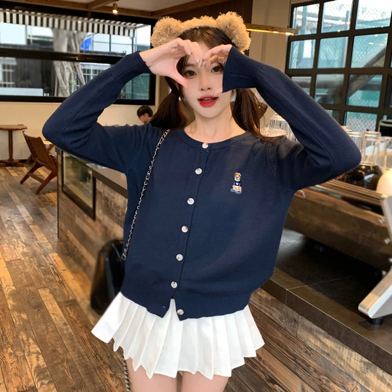 Spring Autumn Fashion Korean Version O-neck Casual Knitted Sweaters Slim Embroidered Bear All-Match Long Sleeve Cardigan Top