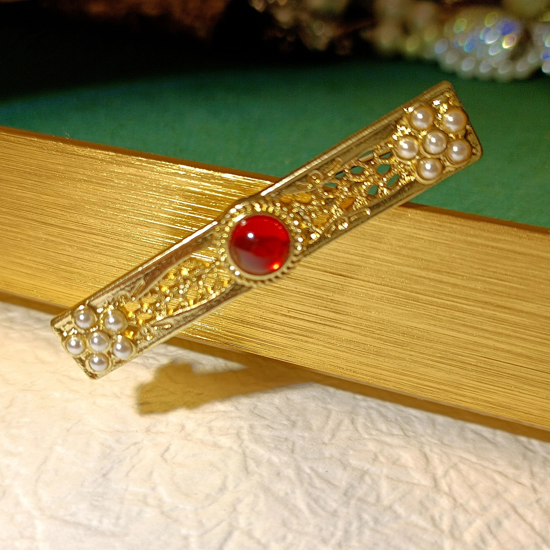 Vintage Gold Filigree Seed Pearls End Imitated Red Lucite Cabochon Centered Bar Pin