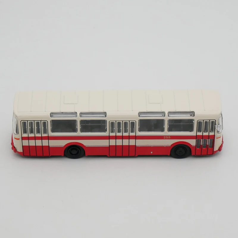 IXO 1:72 Skoda Karosa SM 11 Bus Simulation Alloy Car Model Diecast Toy Collectible Ornaments