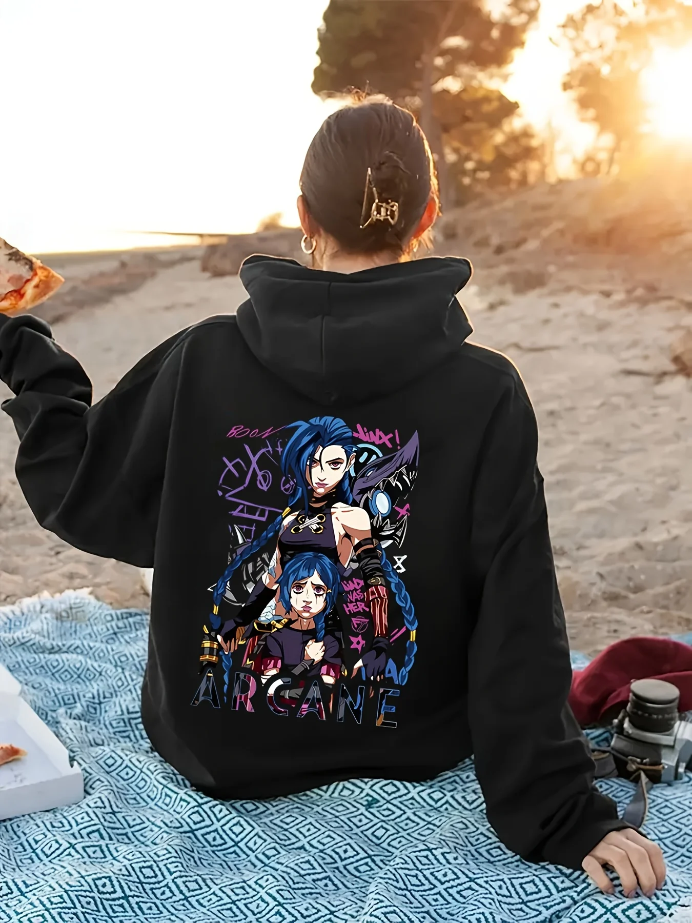

Новинка 2024 года, Jinx, свитер с капюшоном в стиле аниме, модный повседневный свитер с капюшоном, сезон «Снова в школу»