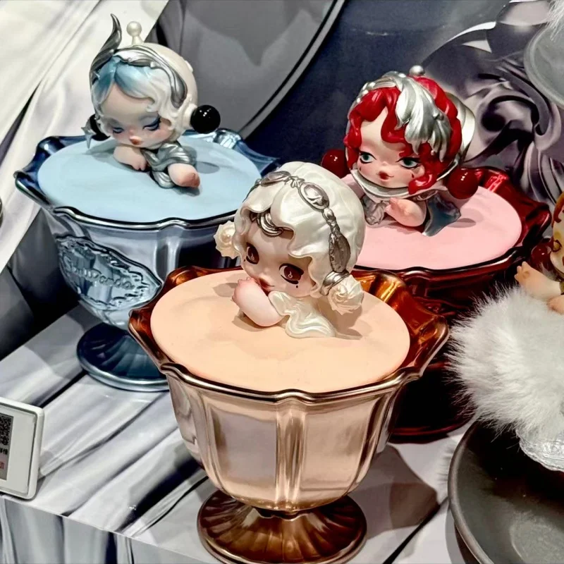 POP MART SKULLPANDA „Das Fest Beginnt“-Serie Duftkerzen-Mystery-Box Original Blind Box Rätselspielzeug Taschenornament Figuren